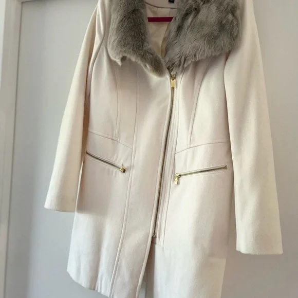 Vía spiga coat with fur collar - Picture 3 of 6